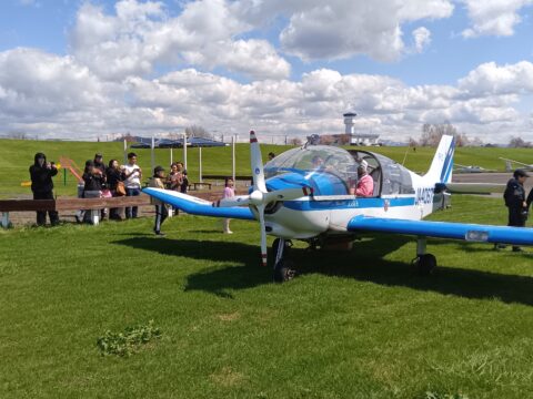 イベント名：こどもたちに大空のプレゼント